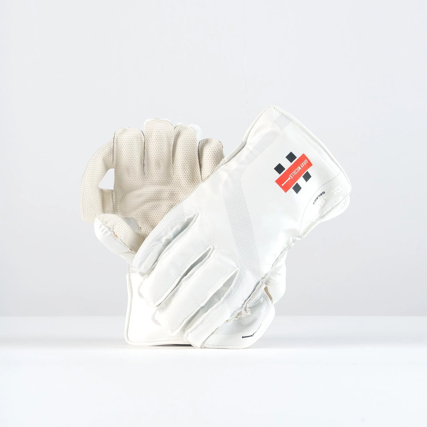 Gray Nicolls Classic Select Wicket Keeping Gloves (2026)