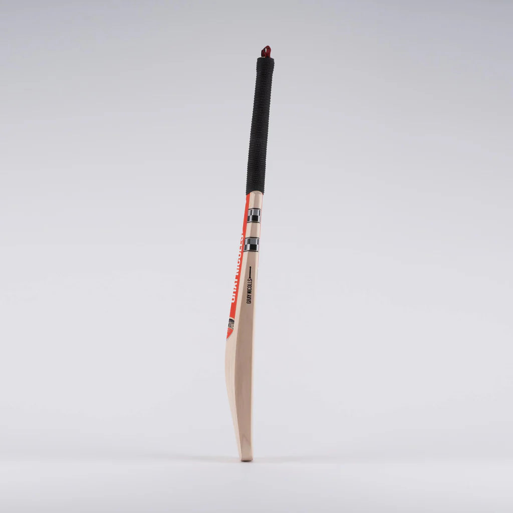 Gray-Nicolls GN Ultimate Junior Cricket Bat - 2024