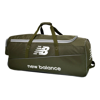 New Balance Burn 670 Cricket Wheelie Bag (2024)