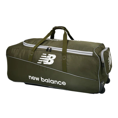 New Balance Burn 670 Cricket Wheelie Bag (2024)