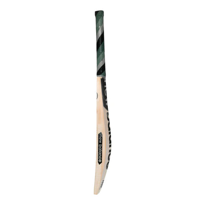 New Balance Burn Cricket Bat (Junior) (2024)