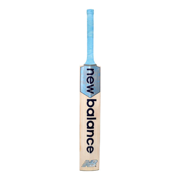 New Balance DC 580 Cricket Bat (Adult) (2024)