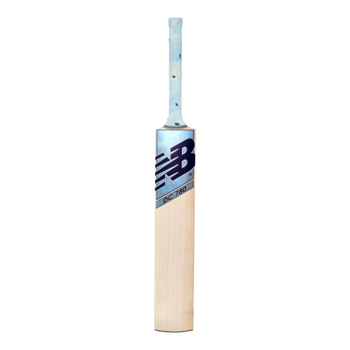 New Balance DC 880 Cricket Bat (Junior) (2024)