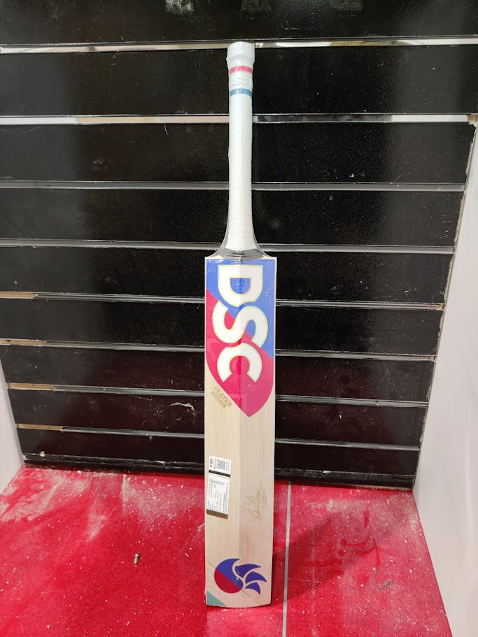 DSC Intense Players Edition Tom Curran Cricket Bat - 2022
