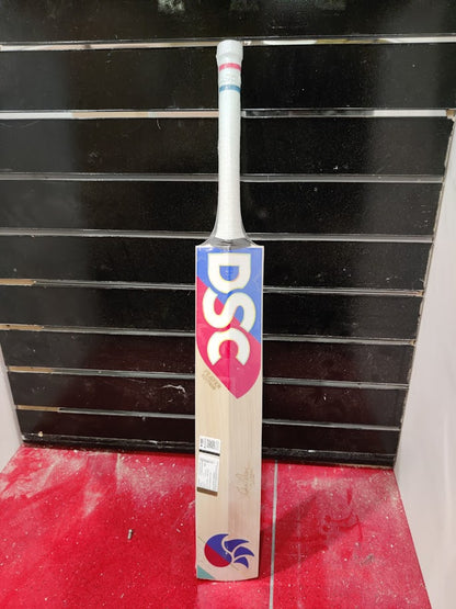 DSC Intense Players Edition Tom Curran Cricket Bat - 2022
