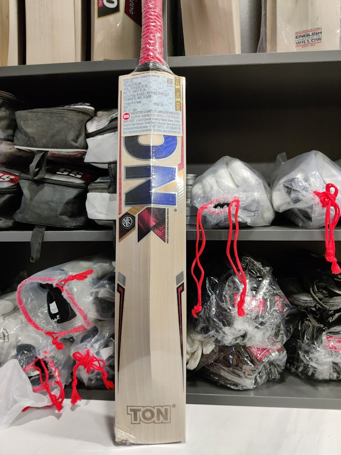 Ton Reserve Edition Cricket Bat