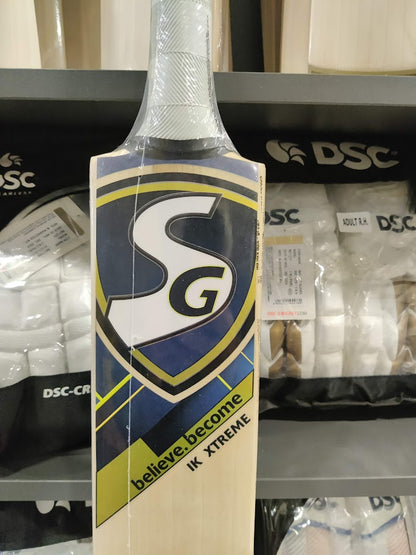 SG IK Xtreme Cricket Bat - 2022