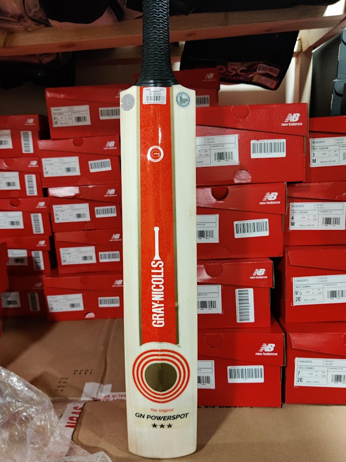 Gray-Nicolls Powershot MB 300 Original Junior Cricket Bat