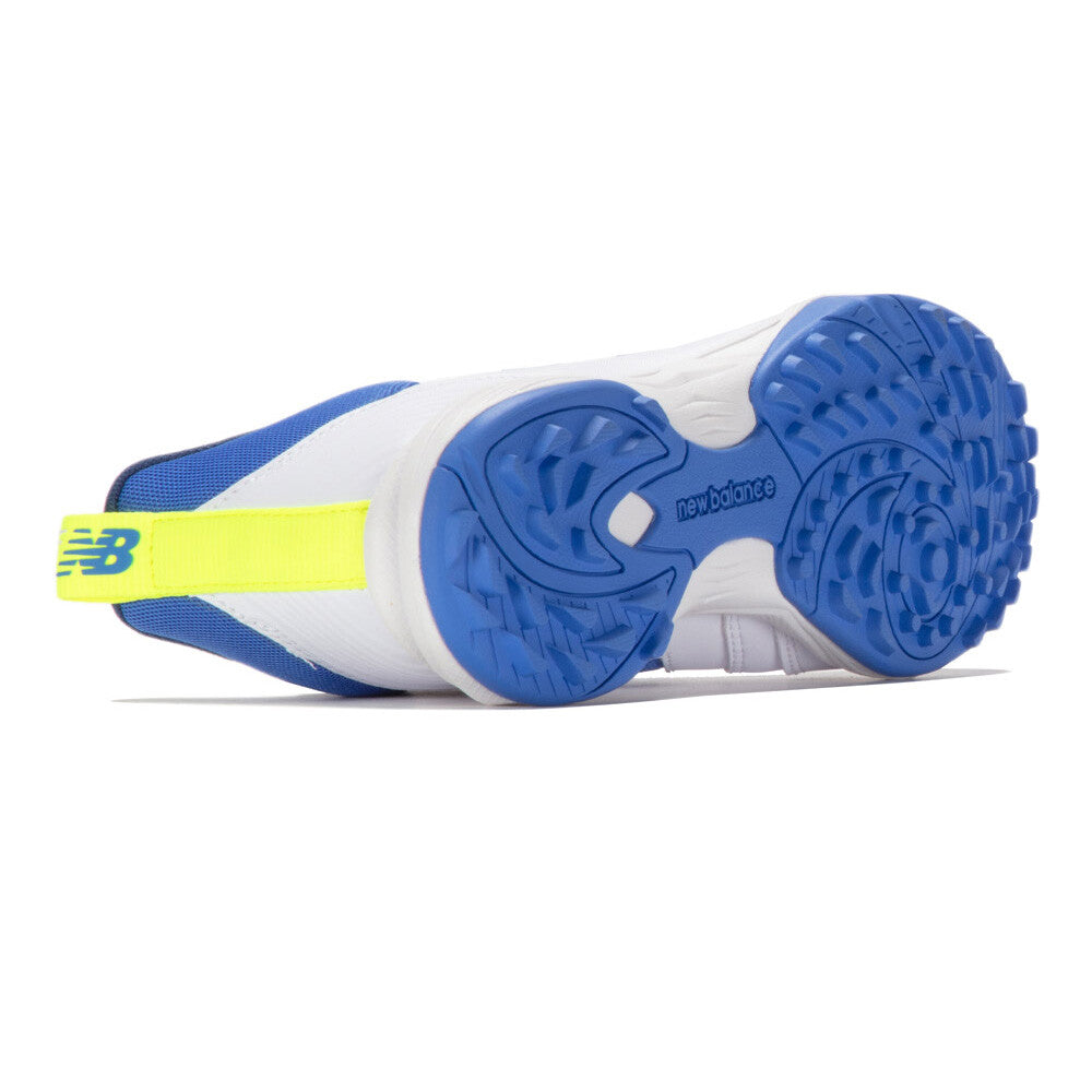 New Balance KC4020 Junior Cricket Shoes