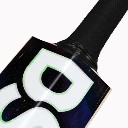 DSC Blak Players Edition Cricket Bat Juniors (2024)