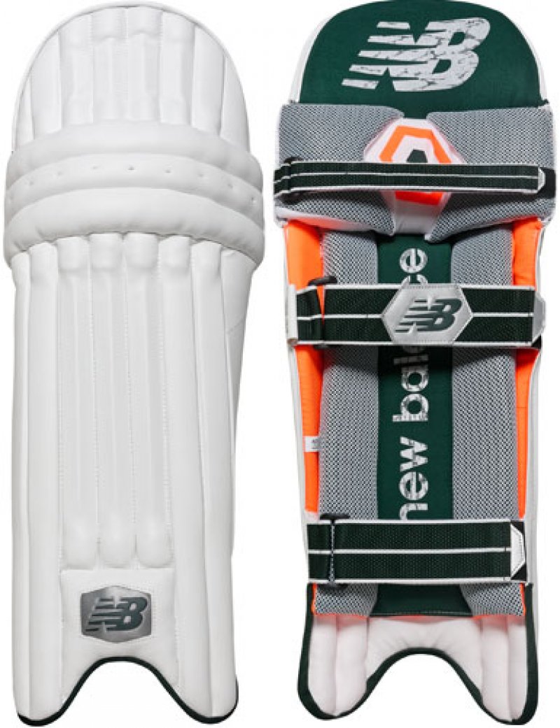 New Balance DC 880 Batting Pads (Adult) (RH) (2023)