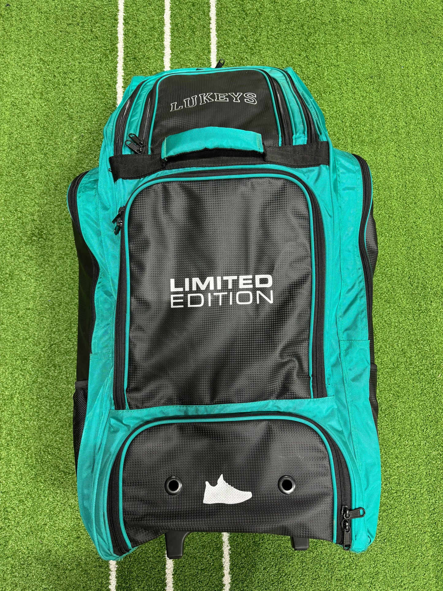 Lukeys Limited Edition Duffle/Wheelie Bag